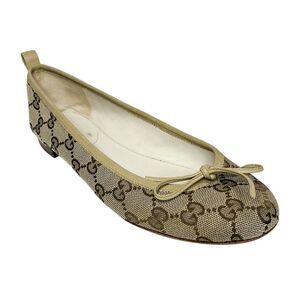 Gucci GG Canvas Monogram Beige Ballet Flats Size 36 Ali Leather Bow Ballerina